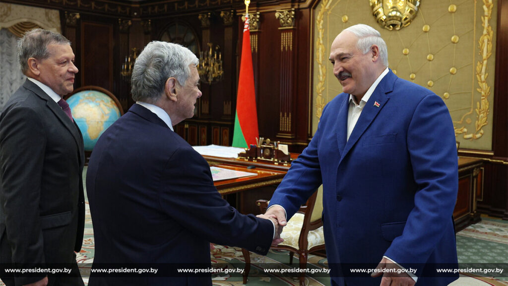 Лукашенко