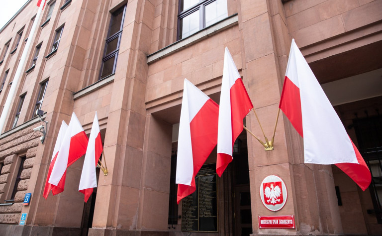 Зачем Польша нагнетает панику?
