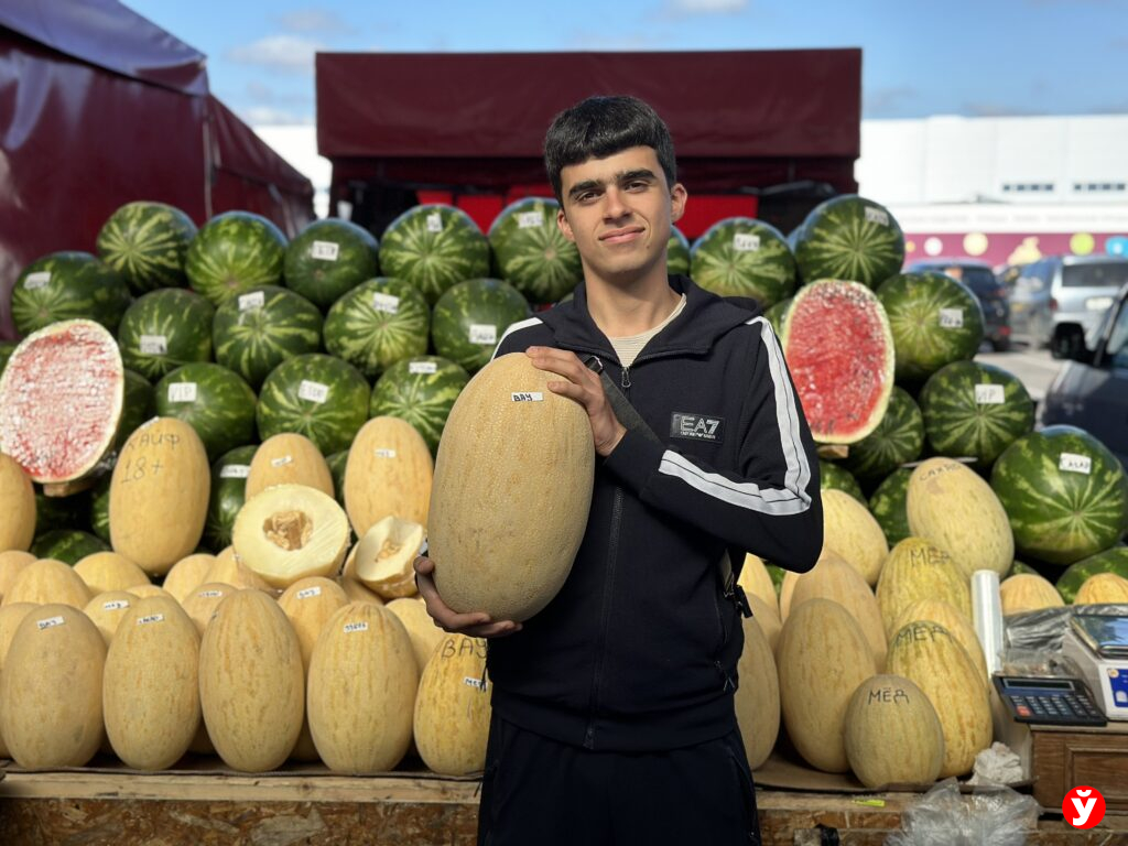 продавец