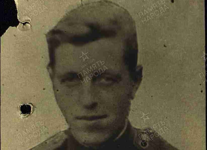 История одной фотографии: летчики-герои, повторившие на Минщине подвиг Гастелло