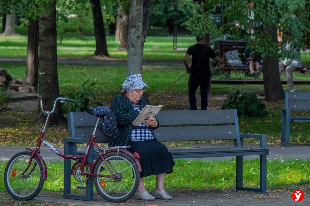 Теплый сентябрь — как изменились города и природа Минской области