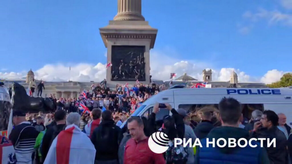 В Лондоне начались столкновения с демонстрантами