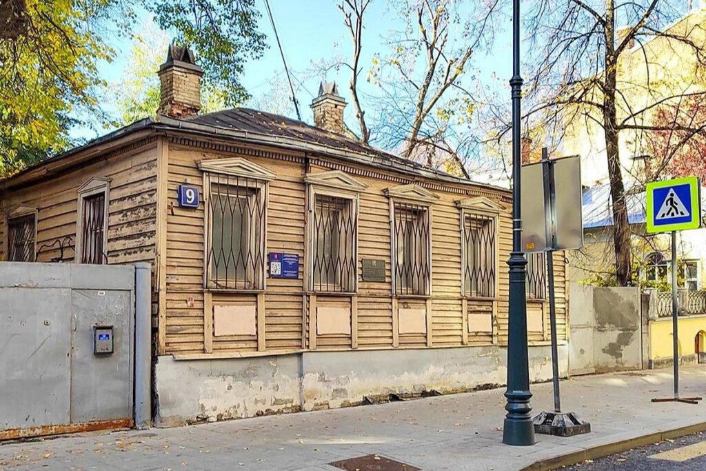 В Хамовниках отреставрируют дом, описанный в «Мастере и Маргарите»