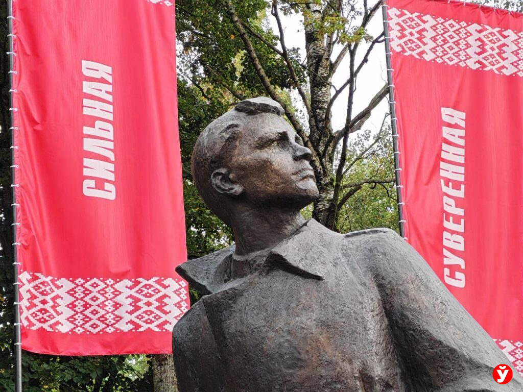 Возложение Жодино