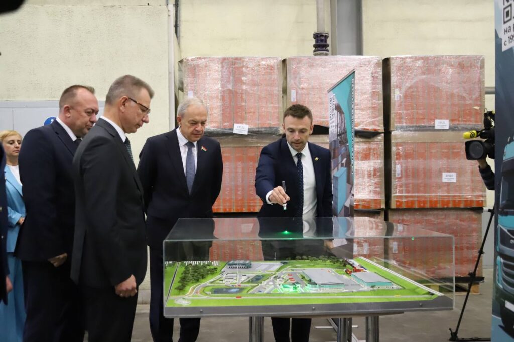 Под Минском заработал новый крупный логистический центр