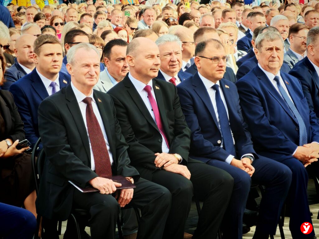 Хлеборобы Минщины удостоены Благодарности Президента