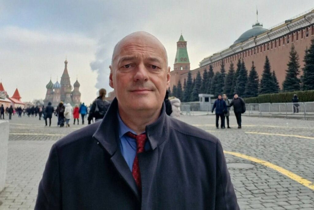 Германия борется с политическими скандалами, фармовойнами и вспышкой сифилиса