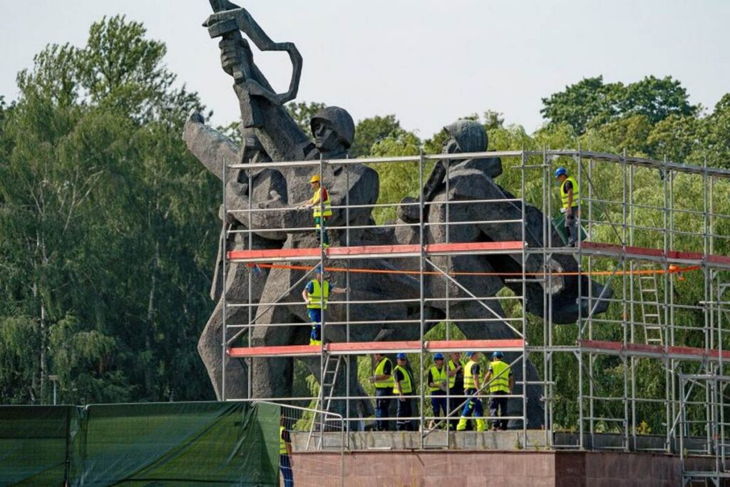 Политика памяти в Европе: баланс между освобождением от прошлого и многообразием взглядов