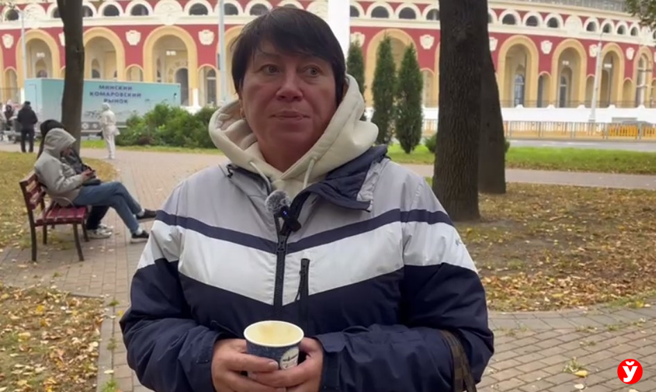 «Соотечественники в плену». Молдаване приехали в свое посольство в Беларуси голосовать