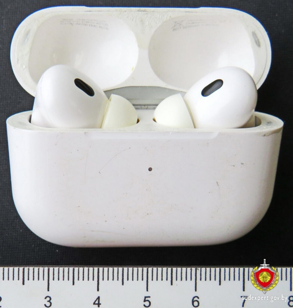 Житель Новогрудка купил поддельные наушники за 200 рублей