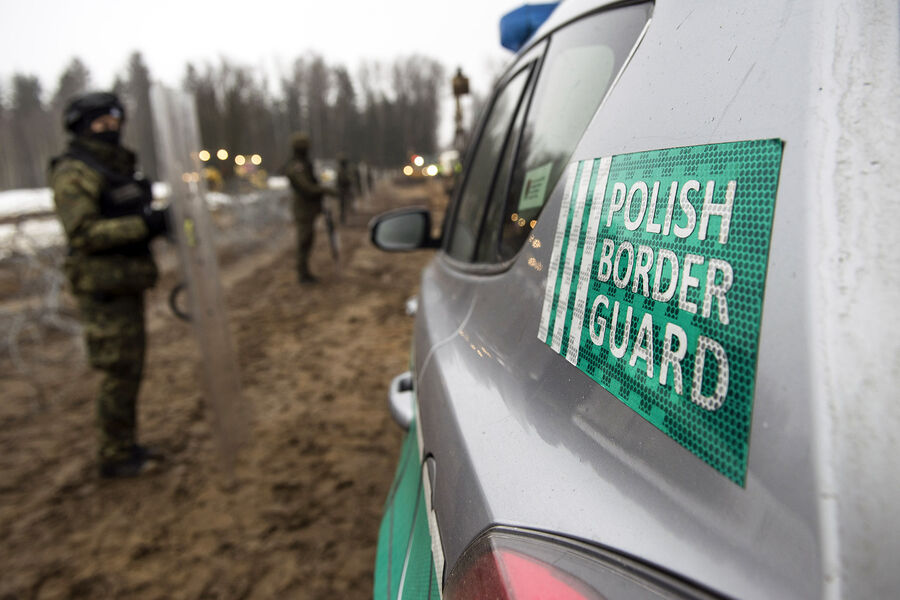 Польша все же откроет переходы на границе с Беларусью — назван примерный срок