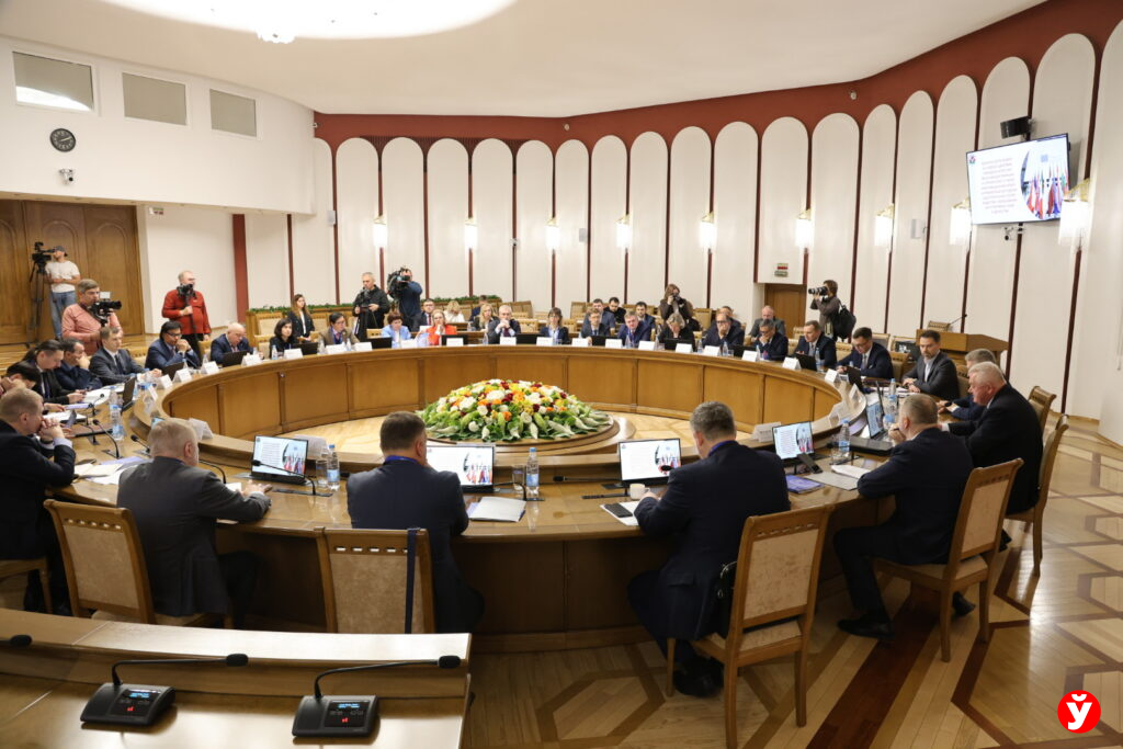 Макаров