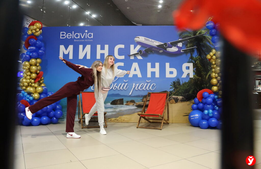 «Заплатили $1500 на двоих. Это дешево» — пассажиры о первом прямом рейсе в Санью