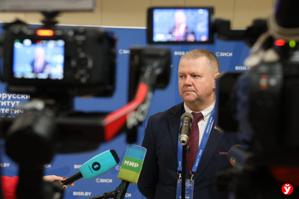 Макаров