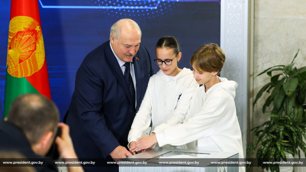 Азарёнок объяснил, почему открытие технопарка в Минске — важное событие для будущего страны