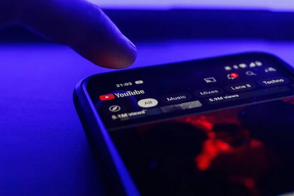 YouTube начнёт улучшать старые ролики до 4K