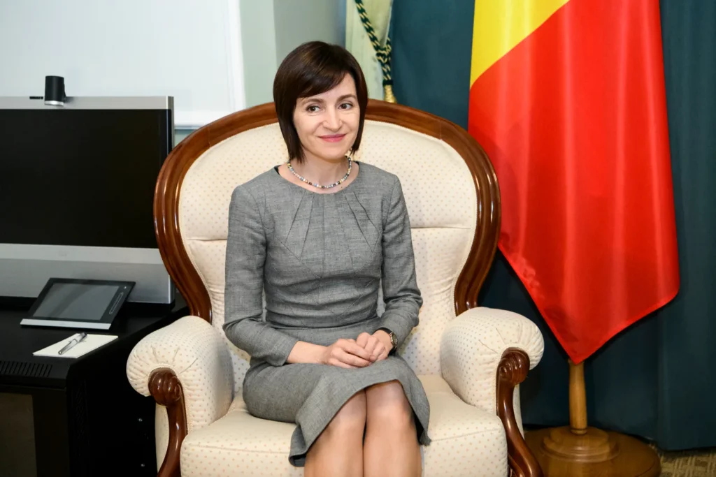 Формула молдавской власти: чем меньше избирателей останется в стране, тем легче править