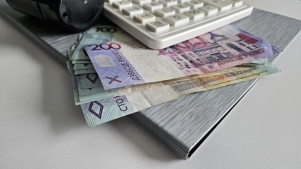 К концу года в регионах на 700 рабочих мест станет больше