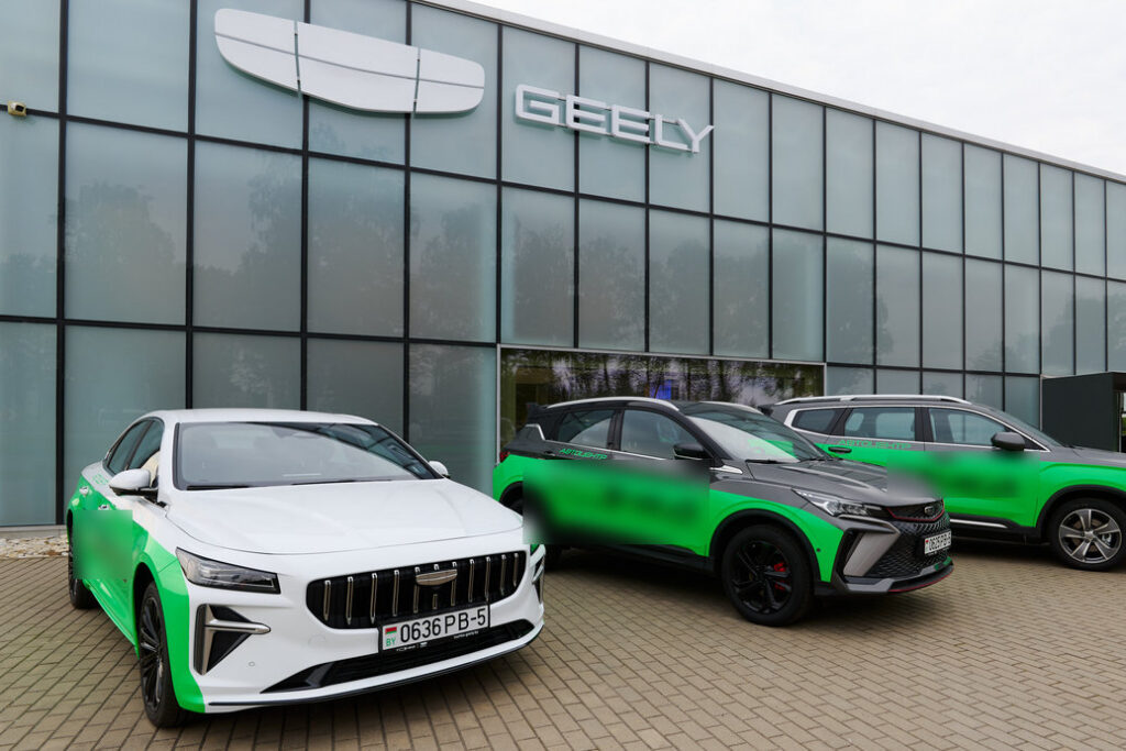 Автомобили Geely и Belgee можно купить за крипту в Беларуси
