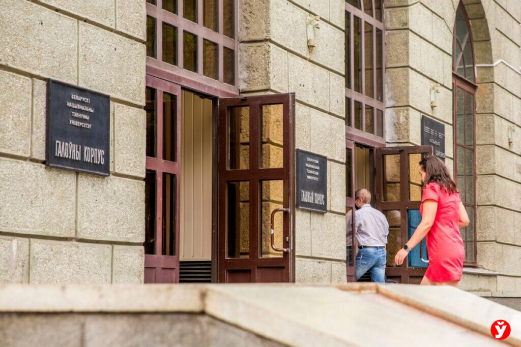 Как поступить в сельскохозяйственный вуз заочно и не бросать работу