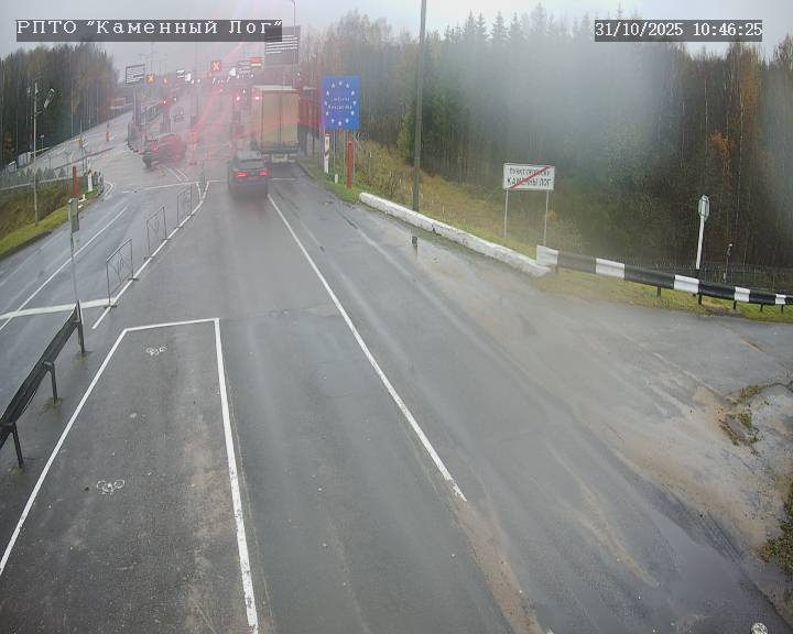 Пятничный коллапс на границе — почти 5 тысяч фур застряли на въезде в ЕС