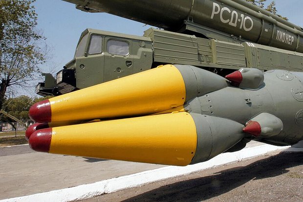 Лукашенко: «Орешник» встанет в декабре на боевое дежурство в Беларуси