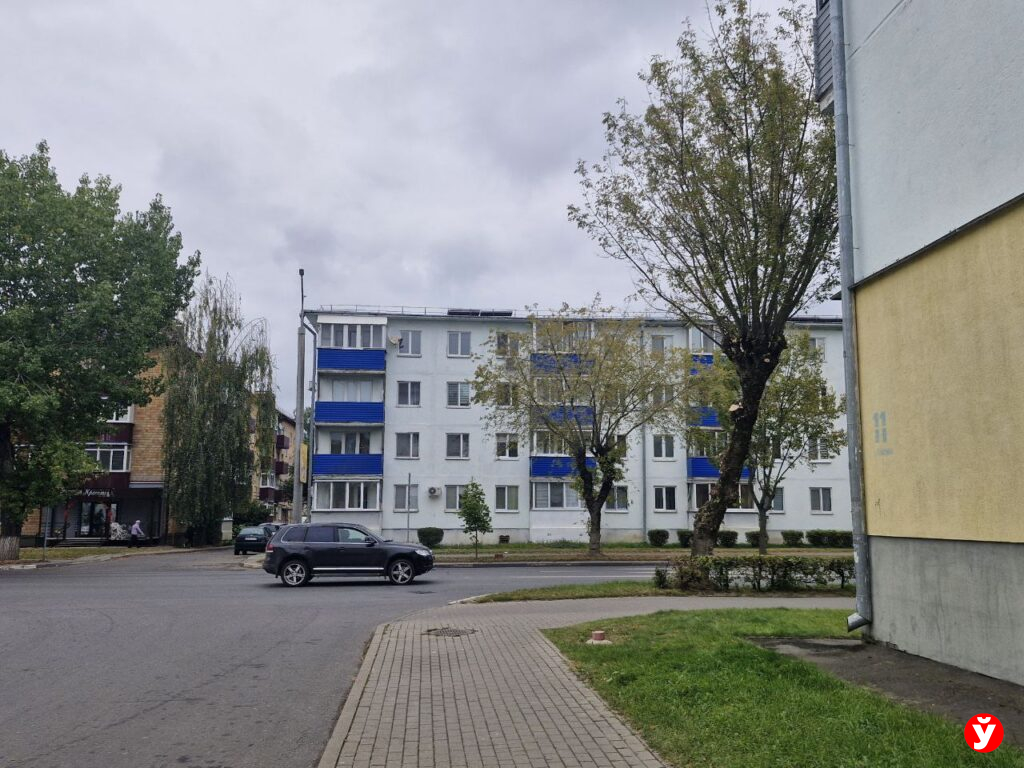 дом