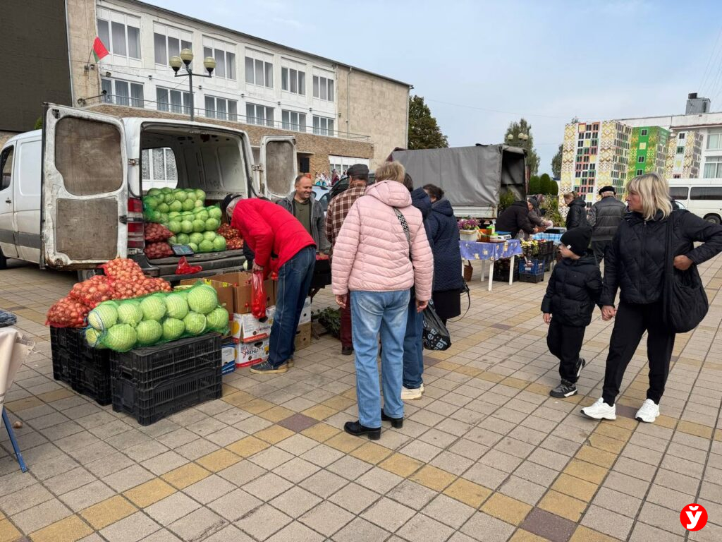 Ярмарка в Березино