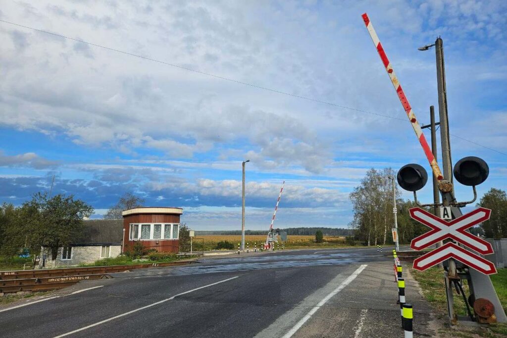 Железнодорожный переезд между Молодечно и Вилейкой откроют раньше