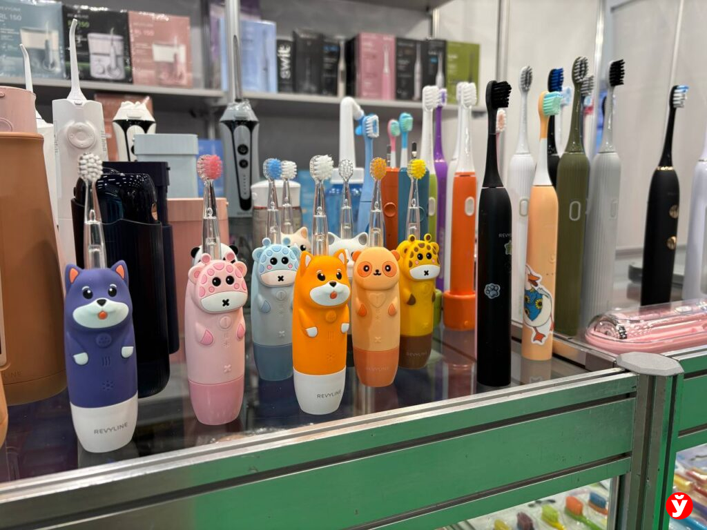 ИИ, 3D-модели и зубы будущего: в Минске проходит международный форум стоматологов