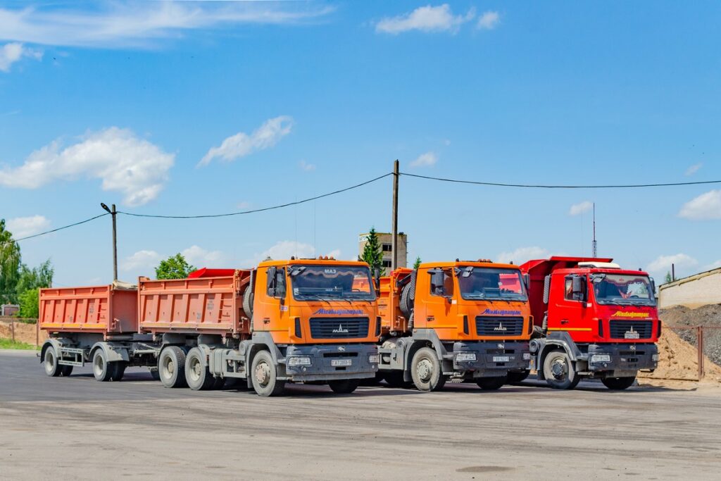 самосвалы