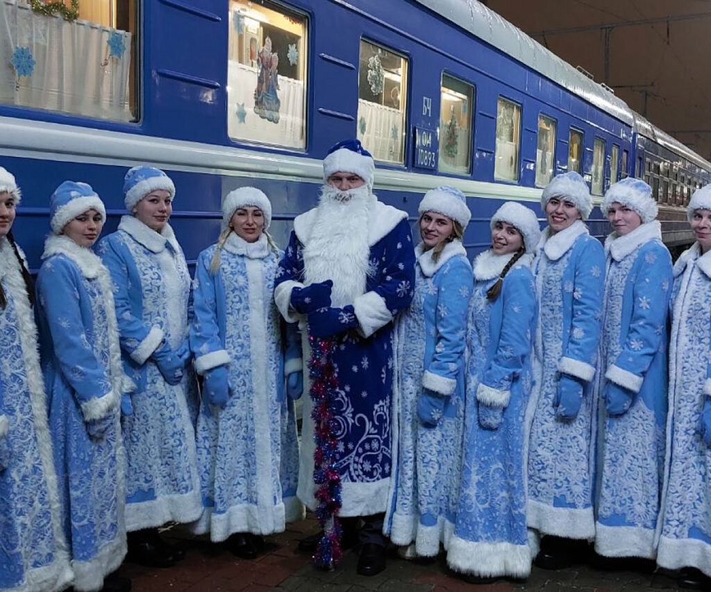 Билеты в детство: БЖД запускает новогодние рейсы к Деду Морозу