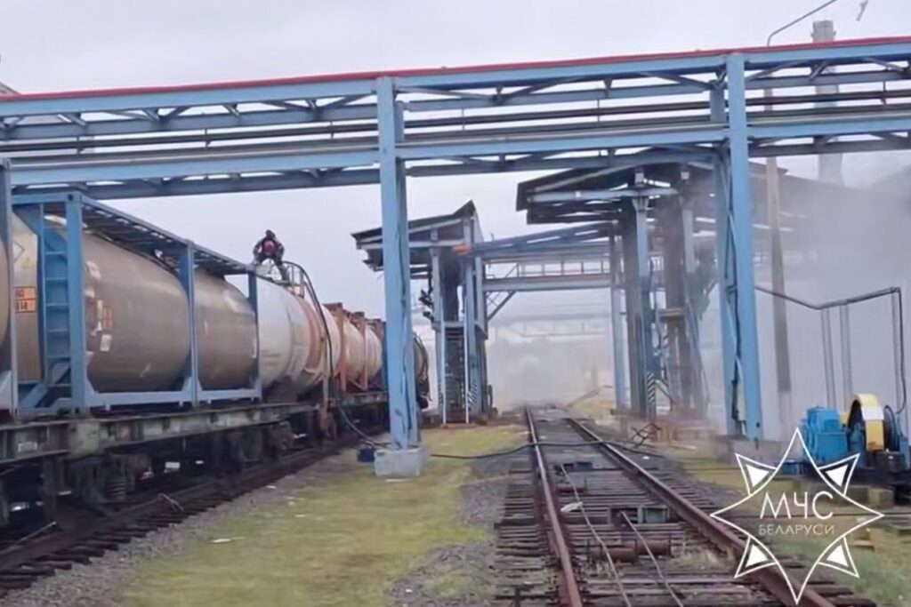 4 человека пострадали после разрыва емкости из-под соляной кислоты на «Беларуськалии»