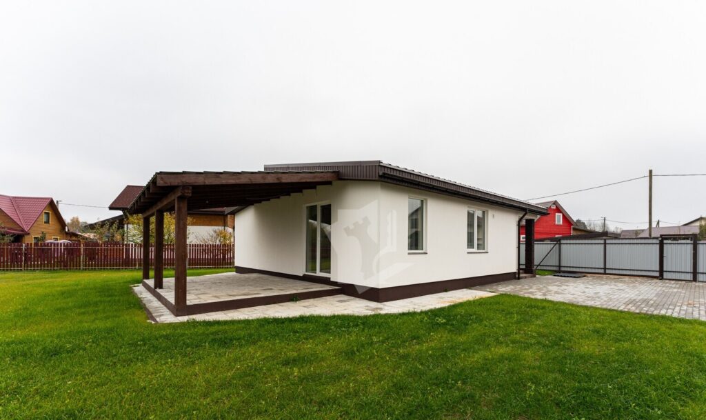 Нашли уютную дачу в Минской области с теплыми полами и большим участком