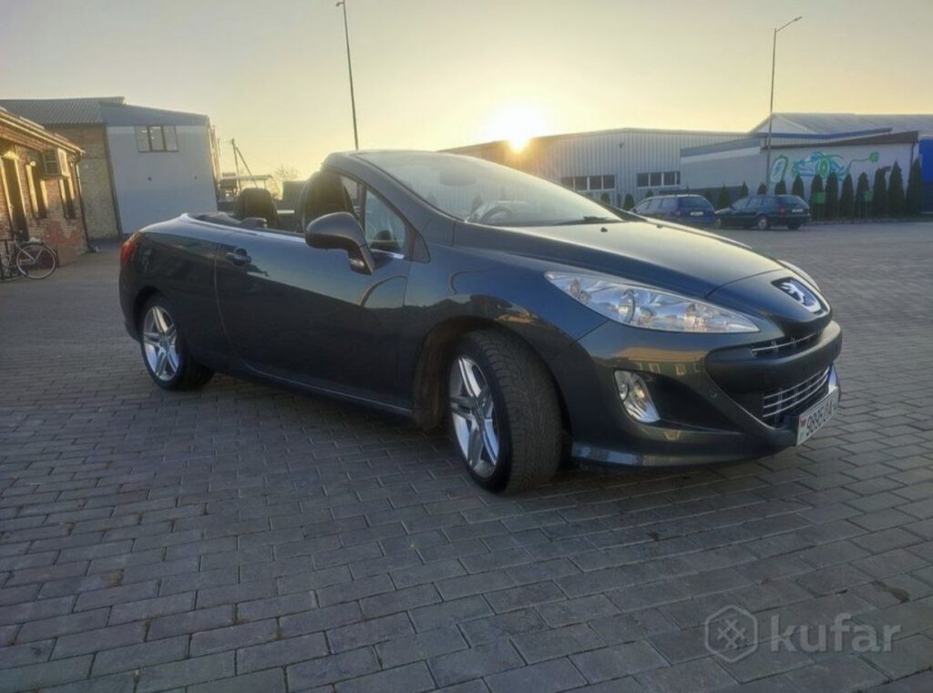 Кабриолет из Голландии можно купить в Беларуси: у нас он не проехал ни километра