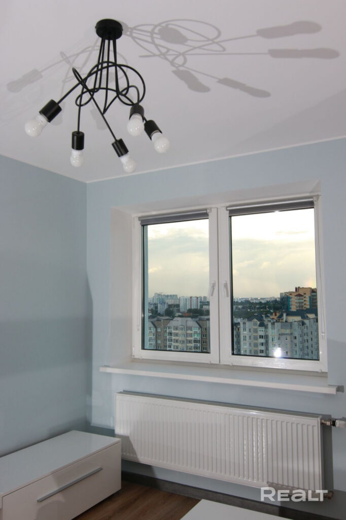 однушка ул. Алибегова, 28 на 14 этаже