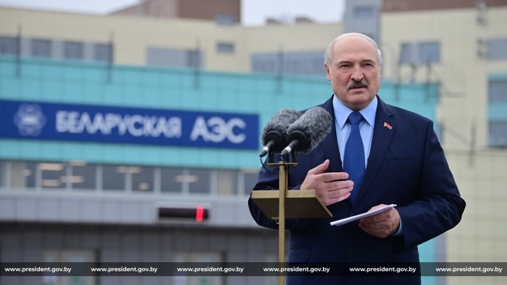 Самая дешевая коммуналка и лидеры в регионе — как белорусы сорвали джекпот 5 лет назад