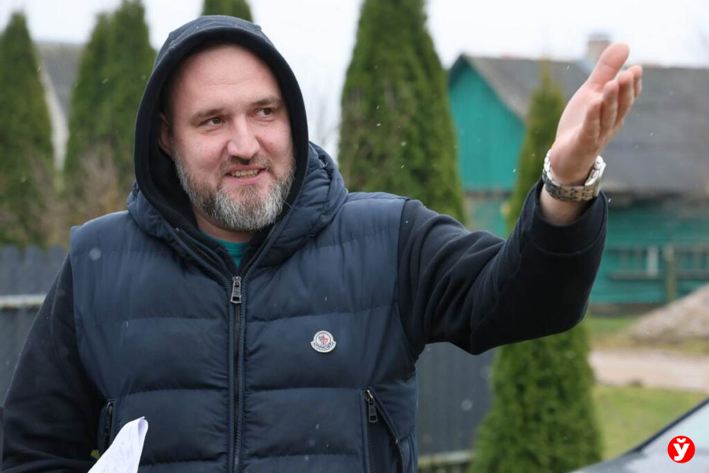 Вода с железом, дороги без покрытия, дома без интернета: с какими проблемами живут люди в 30 км от Минска