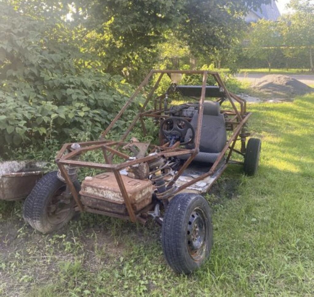 В Беларуси продают гоночный автомобиль Offroad, но есть нюанс