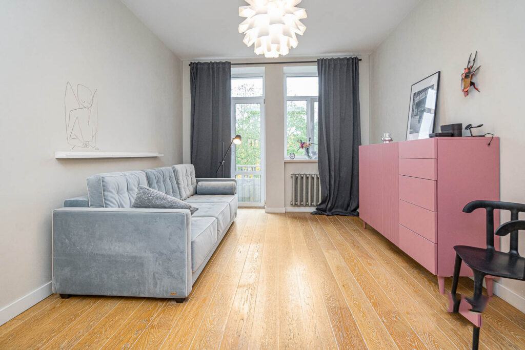 В Минске продают сталинку у «Беларусьфильма». Цена приятно удивляет