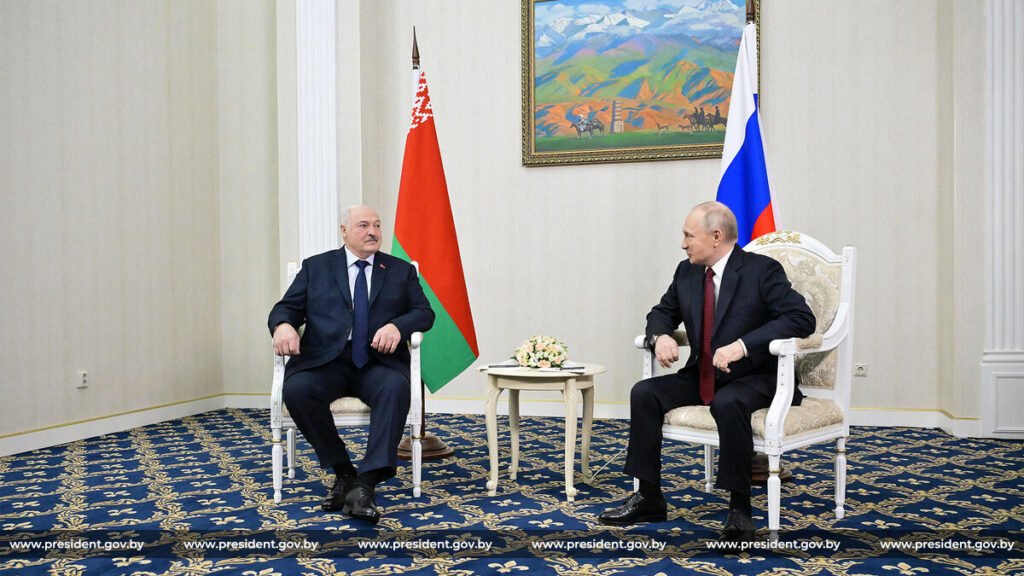 Лукашенко снова предложил Путину провести переговоры по Украине в Минске