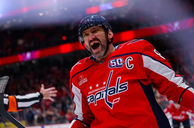 Овечкин установил абсолютный рекорд НХЛ, забросив 903‑ю шайбу