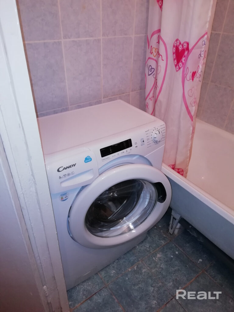 однушка на ул. Ротмистрова, 6