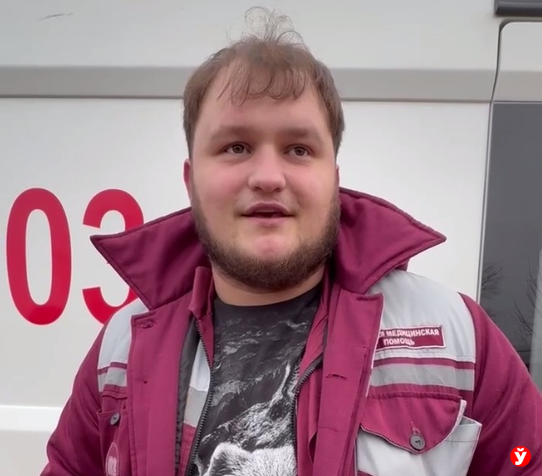 Медики со скорой помощи присоединились к поискам подростка в Березинском районе