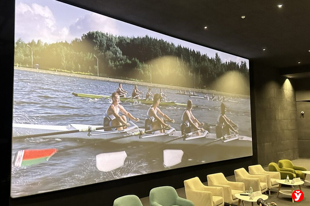 предпоказ фильма «Переломный момент»