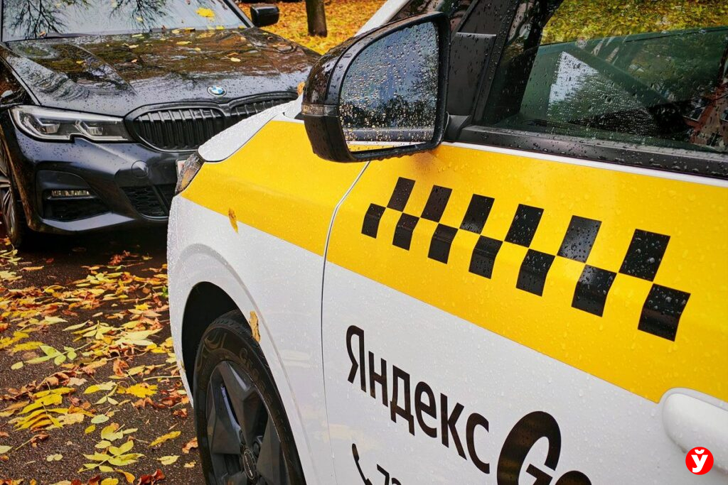 Репетиторы — 198 рублей, таксисты — 400. Кому и сколько придется платить по новому единому налогу