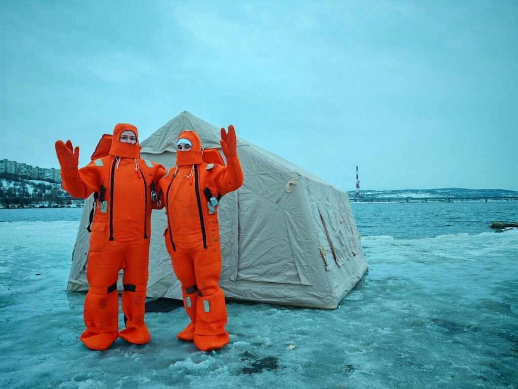 Плавали в ледяном океане, охотились на северное сияние — экстрим-путешествие в Заполярье