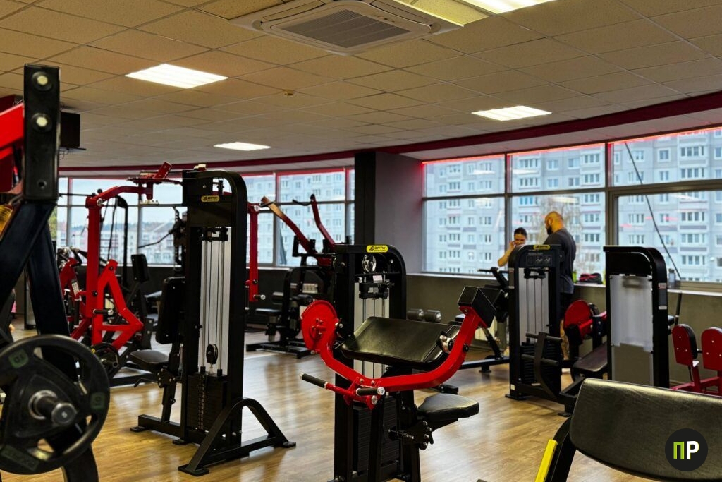 В каком тренажерном зале Боровлян тренироваться выгоднее? Сравниваем цены и удобства