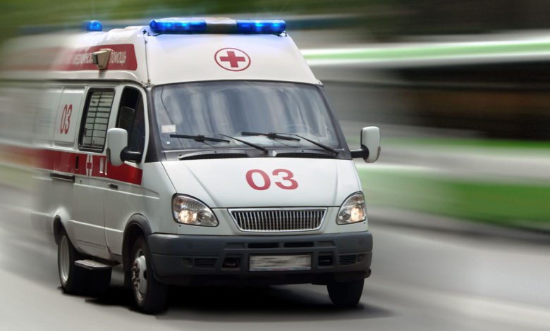 Водитель скорой гнал по городу, чтобы спасти жизнь беременной и ее малыша