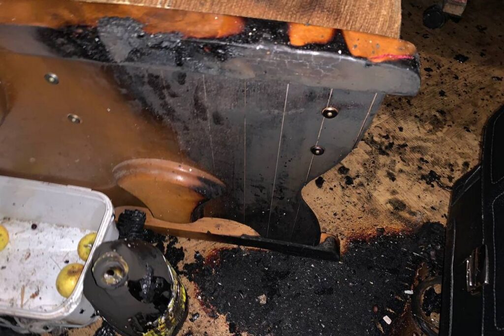 В частном доме под Логойском загорелся линолеум